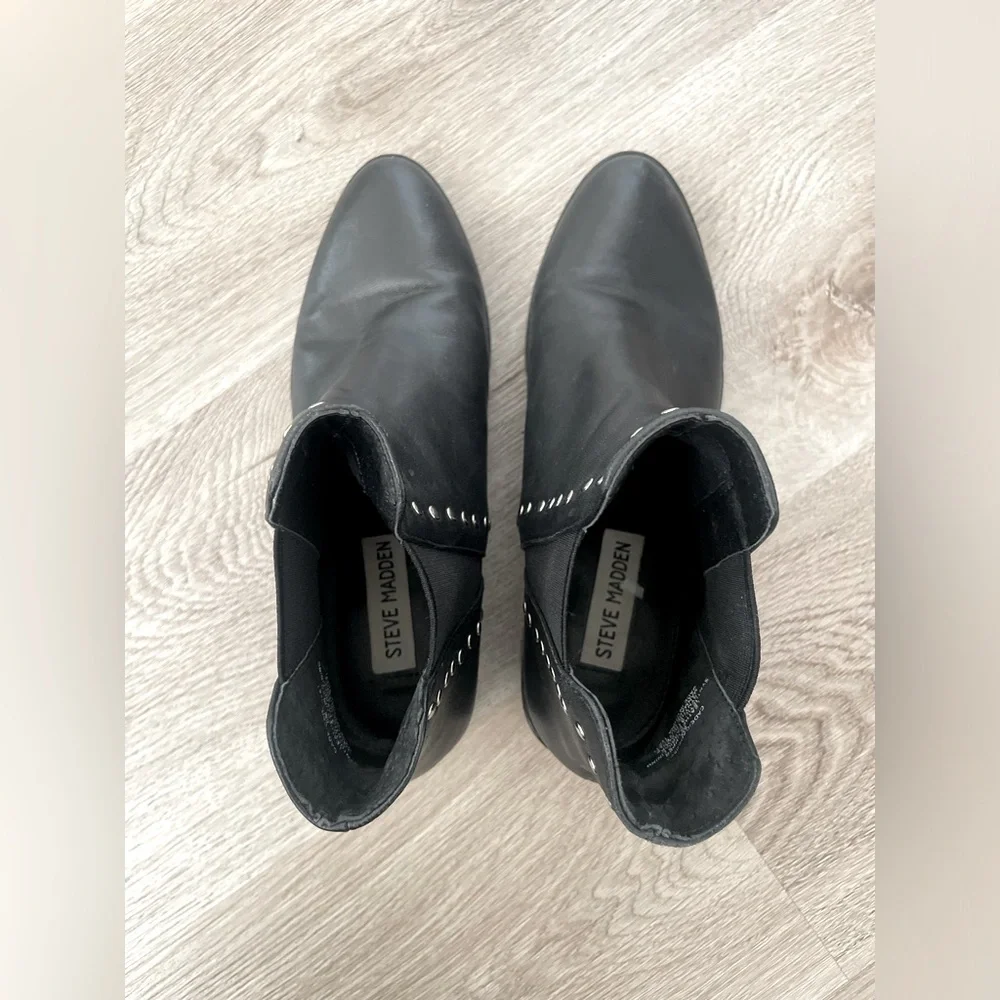 Steve Madden Black Studded Leather Ankle Boots